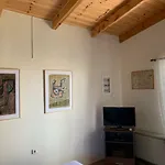 Cozy One-bedroom In Halepa, Chania