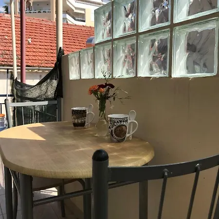 Cozy One-bedroom In Halepa, Chania شقة خانيا